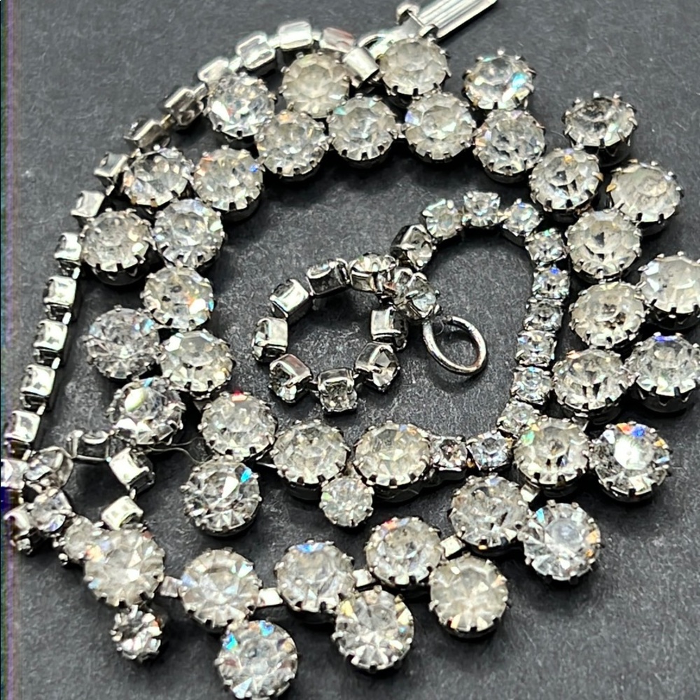 Vintage Weiss double row rhinestone necklace - Picture 7 of 7